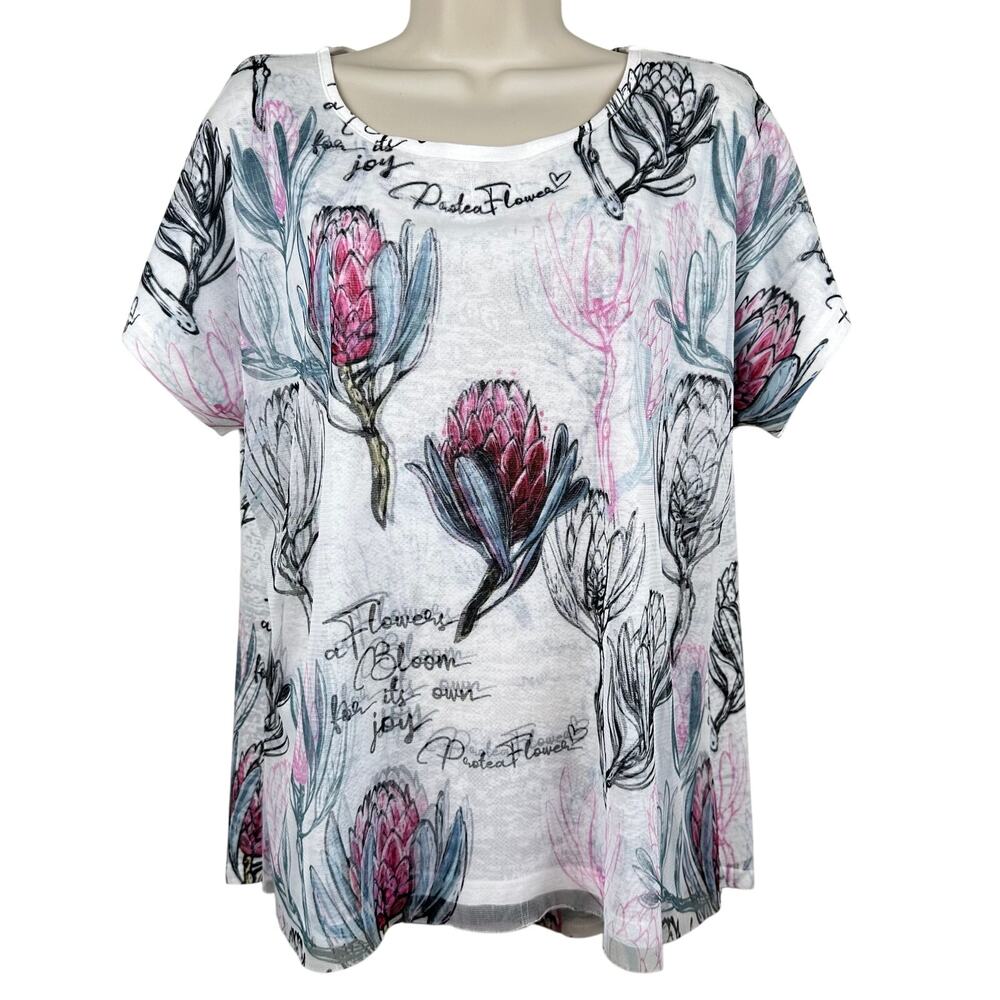 Fresh FX Blouse Top Garden Floral Graphic Art White XL Short Sleeve Art to Wear